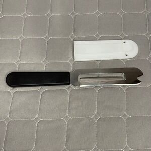 Pampered Chef Cheese Slicer Knife Spreader Stainless Steel Protective Cover